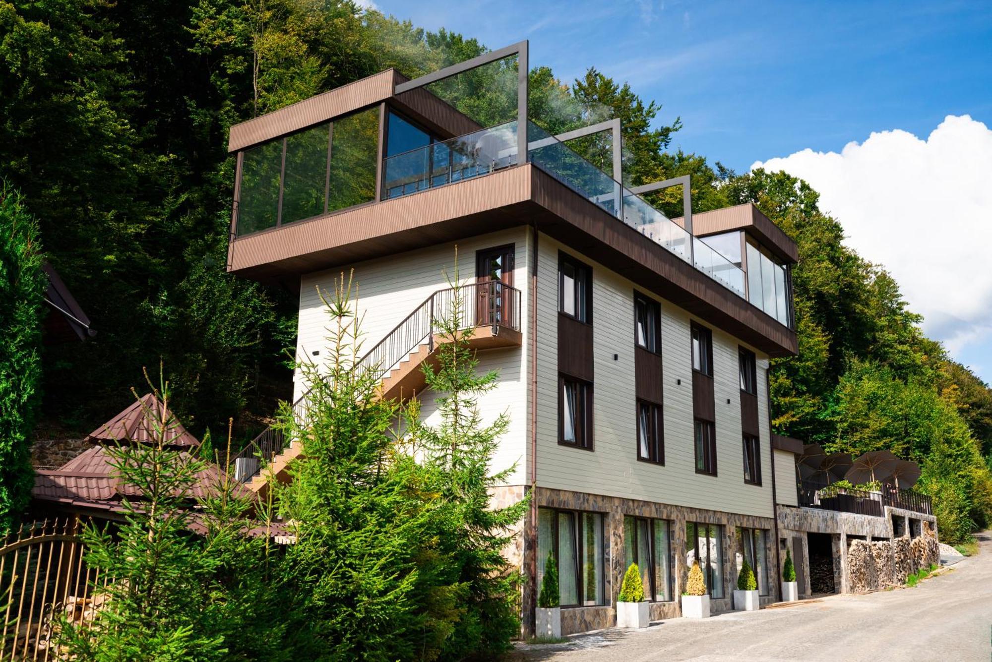 Oasis Karpat Hotel Polyana  Exterior photo