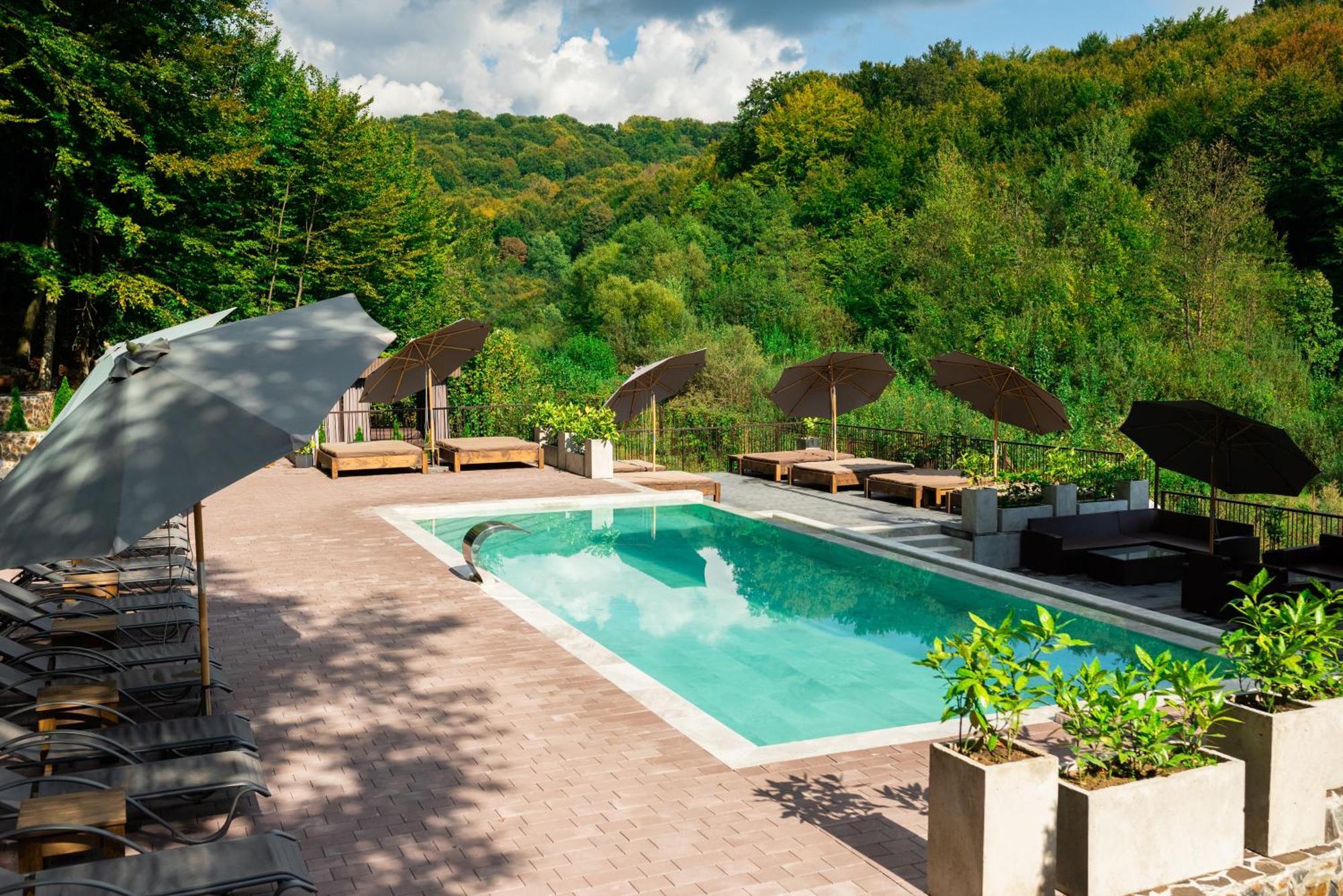 Oasis Karpat Hotel Polyana  Exterior photo