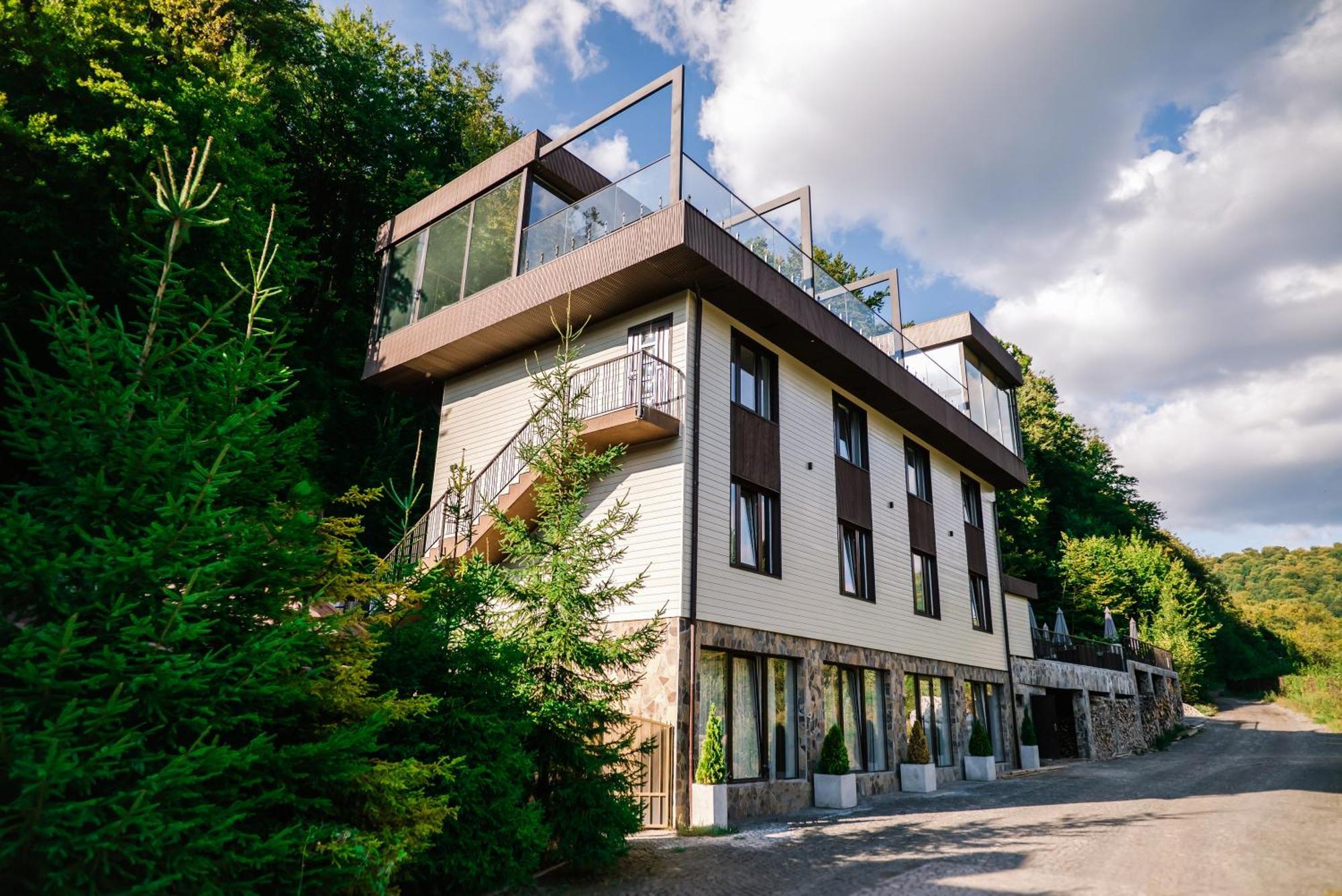 Oasis Karpat Hotel Polyana  Exterior photo