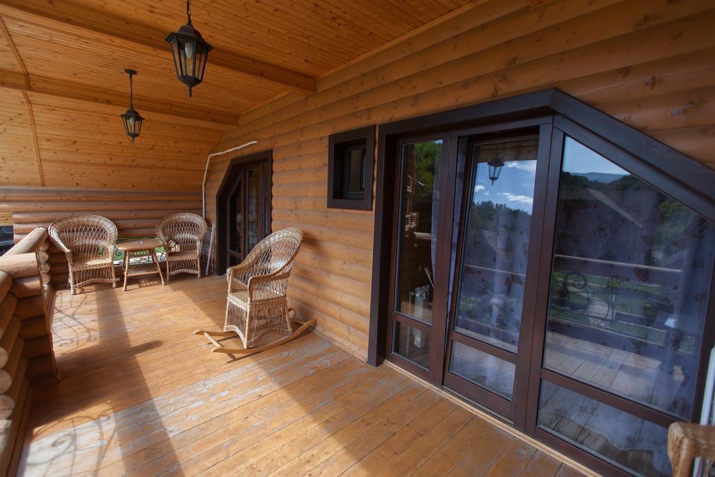 Oasis Karpat Hotel Polyana  Exterior photo